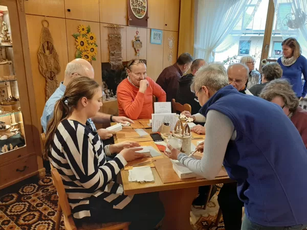 Basteln im Erzgebirge